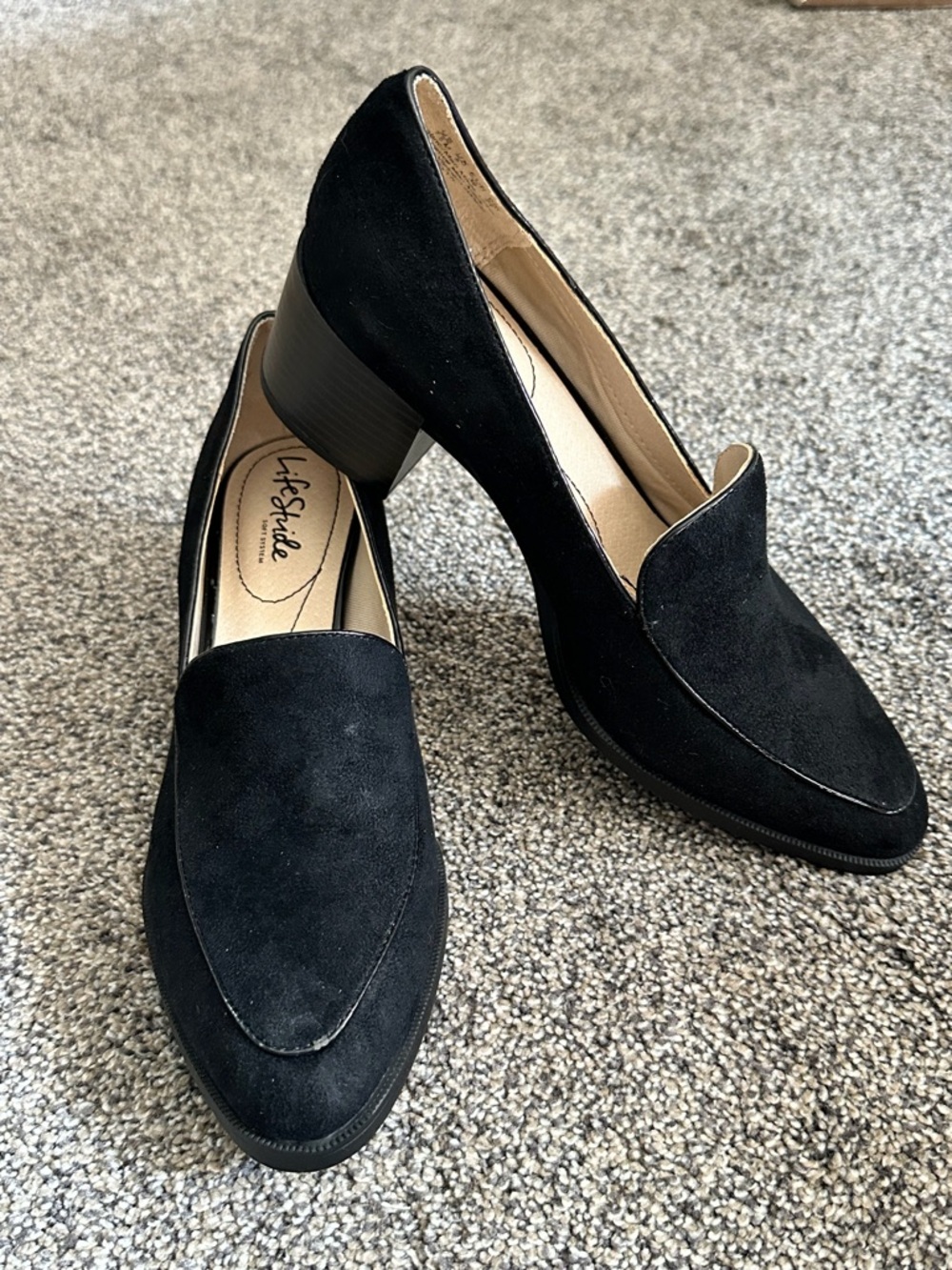 LifeStride Devyn Woman’s Black Faux Suede Block Heel Pumps Size 7.5 NWT